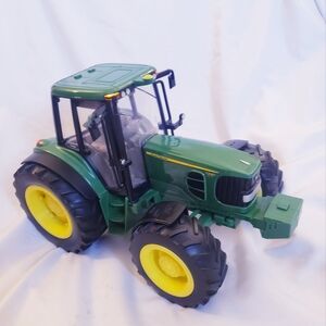 John Deere Green Tractor